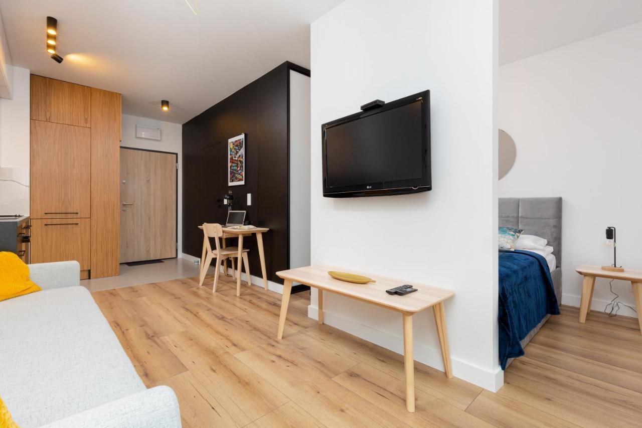 Atrium Promenada Apartments Goclaw By Noclegi Renters Varsovia Exterior foto
